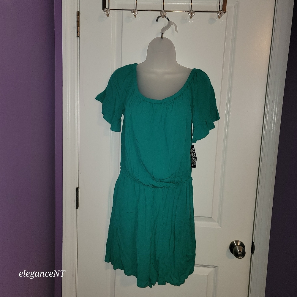 New York & Company Green short pants Romper Sz: M NWT - Picture 9 of 9